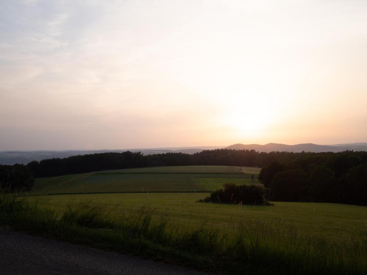 Dein Dornig Hotel Ebensfeld Buitenkant foto